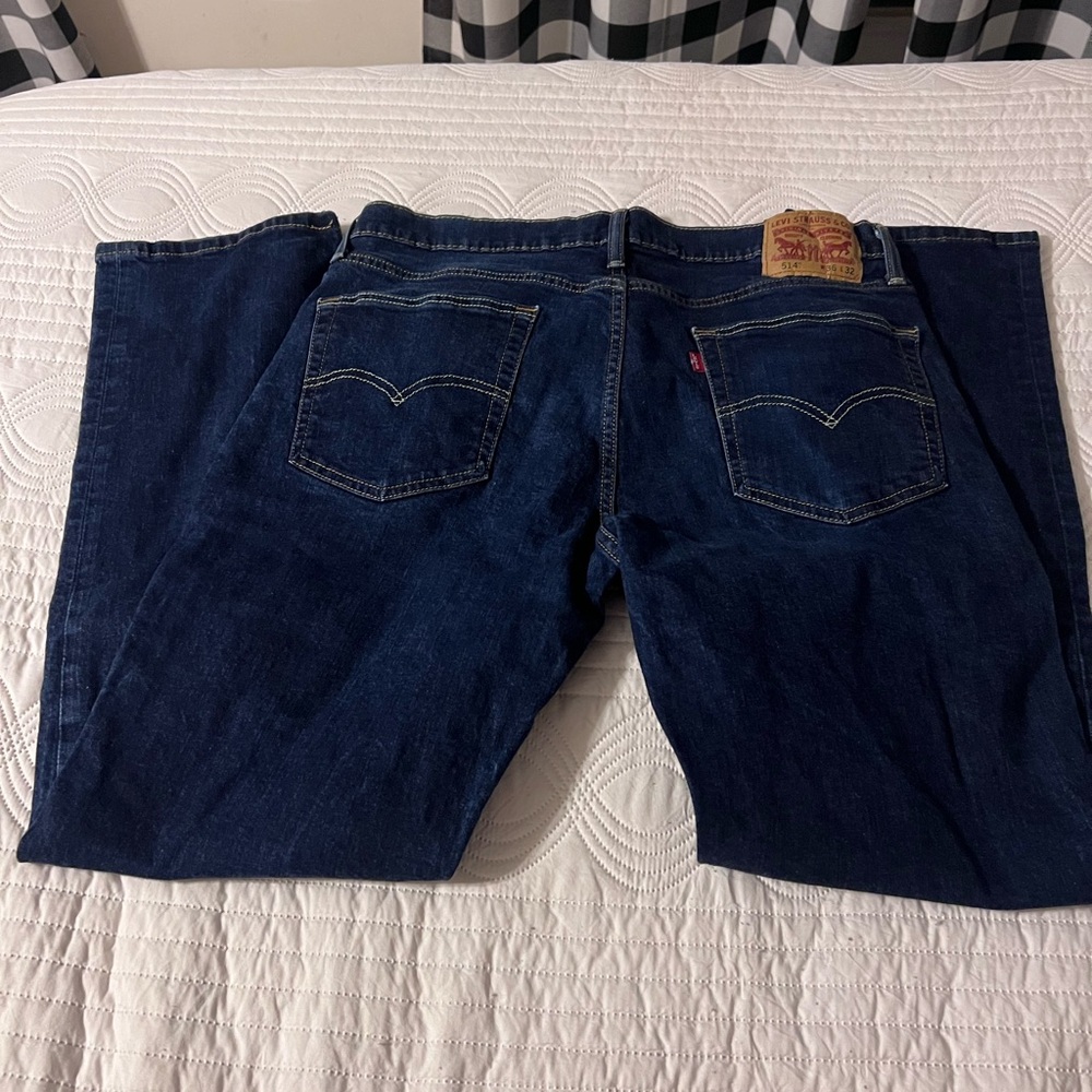 Levi's Men's Dark Blue Relaxed Jeans